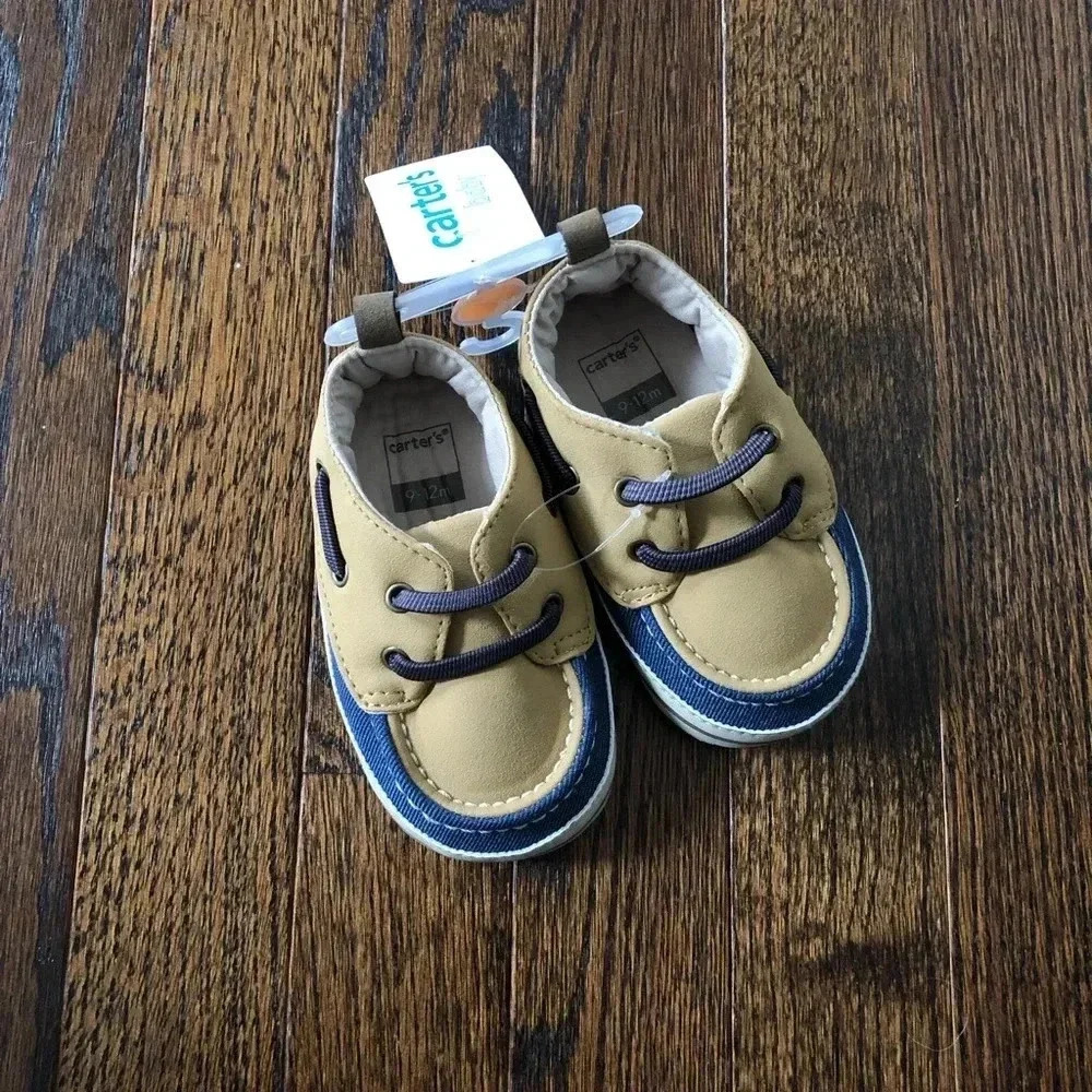 Carter’s Boys 9-12M Brown/ Blue Slip-On Boat Shoes - BRAND NEW W/TAGS! - Picture 1 of 5